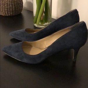 Ann Taylor Reese Navy Suede Pumps